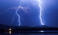 iStock_Lightning_000010417225Large-5046aefe.jpg